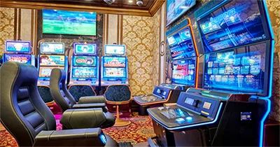 Slot Machines inside the Fortuna Privé At Emperors